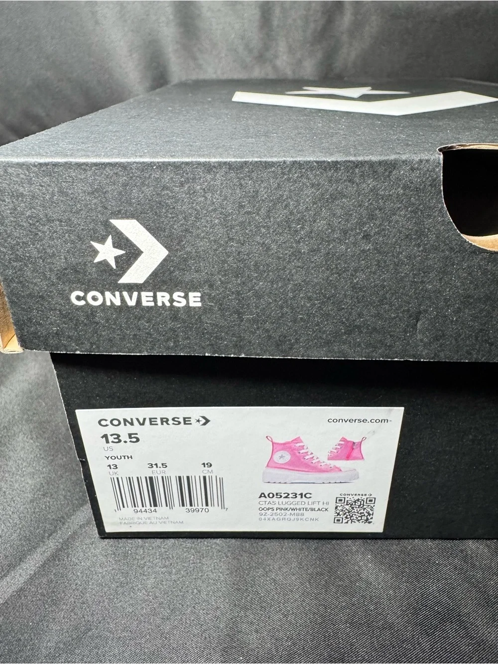 ✨🆕 NIB Chuck Taylor All Star Lugged Lift Platform Prism Glitter High Top Shoe